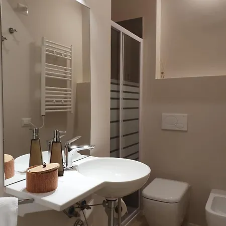 Interno 6 Via Cugia 5