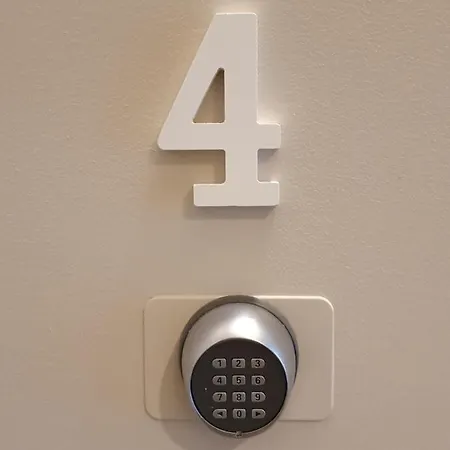 Πανσιόν Interno 6 Via Cugia 5 Κάλιαρι